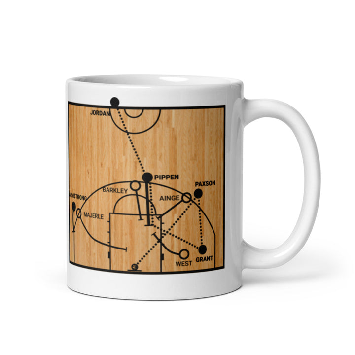 Chicago Bulls Greatest Plays Mug: Three in a row (1993)