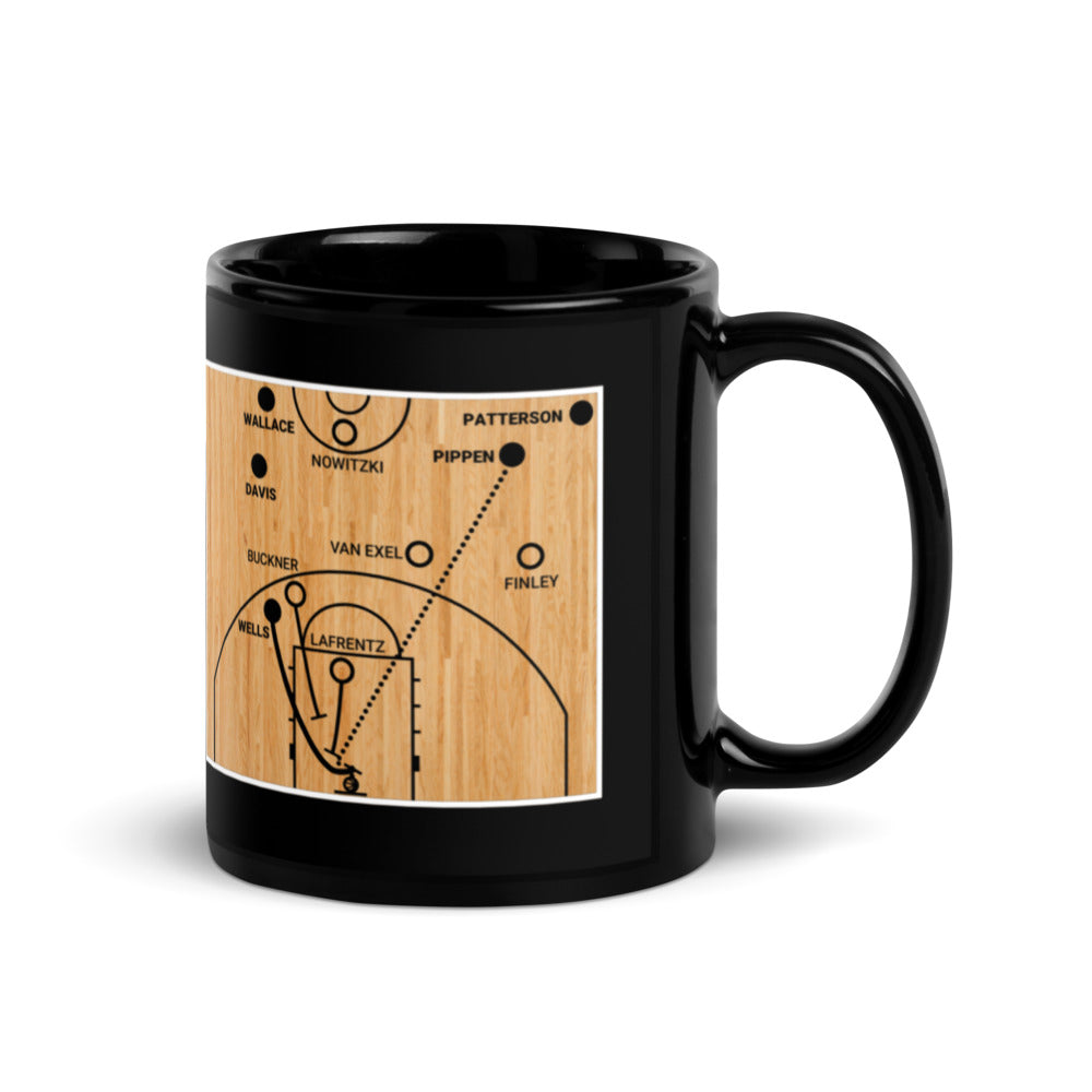 Portland Trail Blazers Greatest Plays Mug: The Miracle Minute (2002)