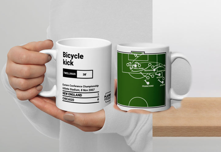 New England Revolution Greatest Goals Mug: Bicycle kick (2007)